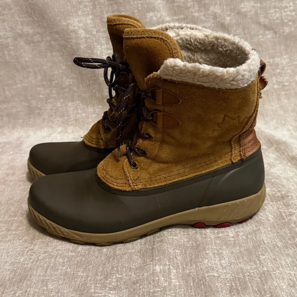 Cougar Originals Maple Sugar Winter Boots.